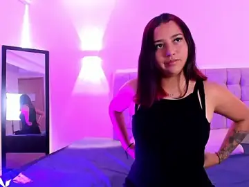 Alanna_XXX  live sex cam