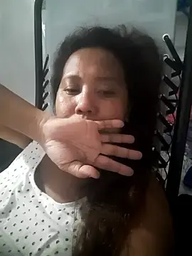 MAB_Q_een7  live sex cam