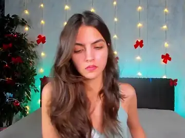 Milana_Crystal_  live sex cam