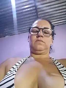 Monalinda-hot  live sex cam