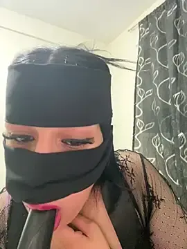 Mari_layali  live sex cam