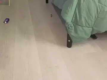 Miamiworld  live sex cam