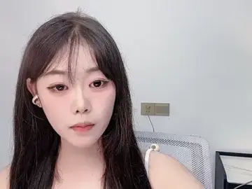 Smalldaiwang  live sex cam