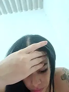 Ann_Onii  live sex cam