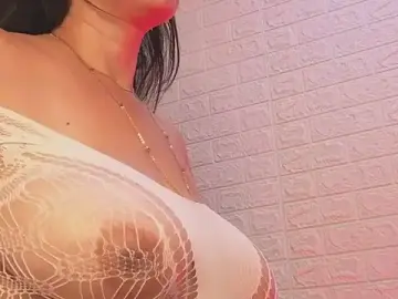 JuliaFerrer  live sex cam