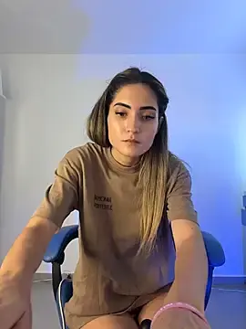 MagdaVegaXXX  live sex cam