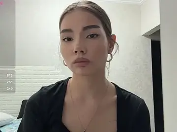 MarylnMonnier  live sex cam