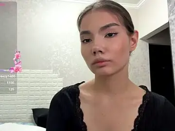 MarylnMonnier  live sex cam