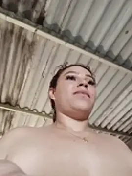 Mommy-Hot  live sex cam