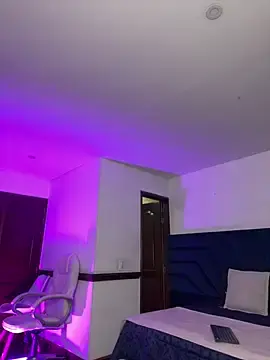 Peytongh_  live sex cam