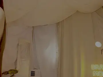 Arizonasunrise  live sex cam