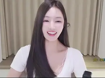 Initial-lucky  live sex cam