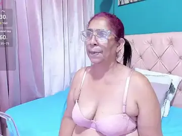 Renata_milf_  live sex cam