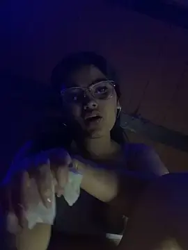 Renatharous  live sex cam