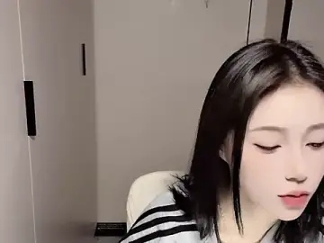 Yuyu-33  live sex cam