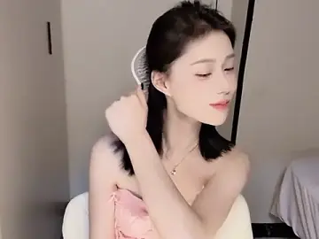 Yuyu-33  live sex cam