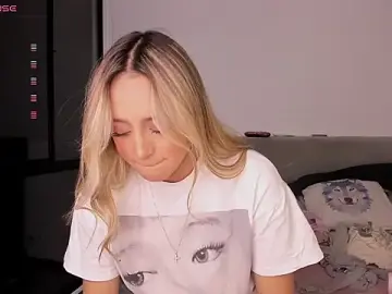 April_se  live sex cam