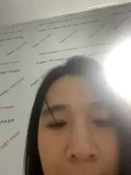 Elly-y  live sex cam