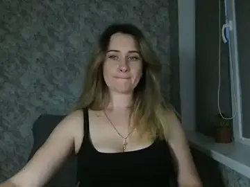 KiraKisskiss  live sex cam