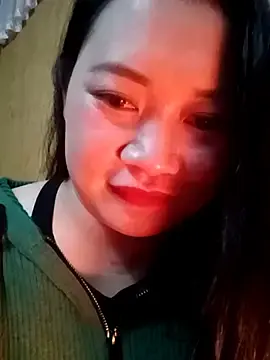 LyZii2k7  live sex cam