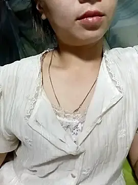 Mirra-aa  live sex cam