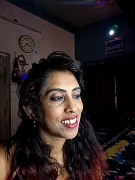 Poisonou5  live sex cam
