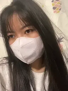 Quynh_22  live sex cam