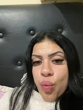 Belababyy  live sex cam