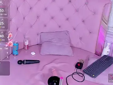 Sofi_naughty__  live sex cam