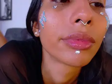 Taty_miller  live sex cam