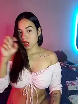 Valentiinaclarck_  live sex cam