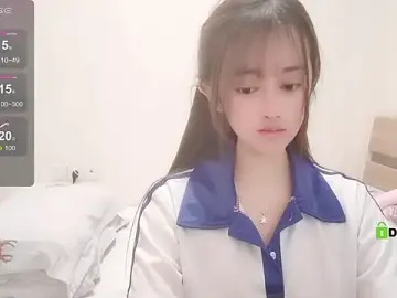 Volodya8  live sex cam