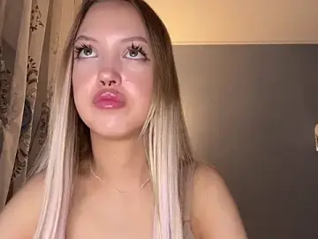 ChloeDivin  live sex cam