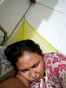 Rashi_bhabi  live sex cam