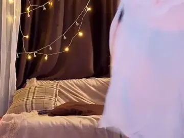 ShyniAlice  live sex cam