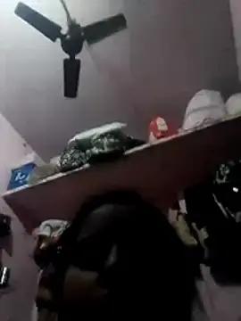 DesihotPari  live sex cam