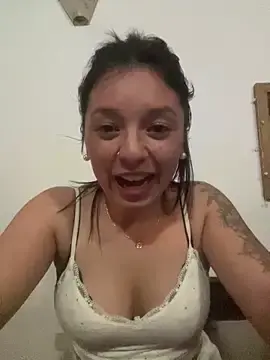 Pia_pilar  live sex cam