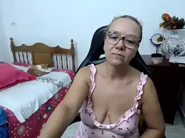 Yeslluisa  live sex cam