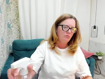 LeaPure  live sex cam