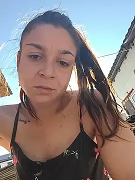 Deeacrispy24  live sex cam