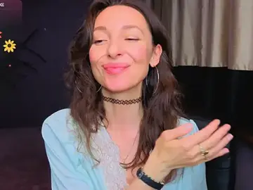 Kate_Millersi  live sex cam