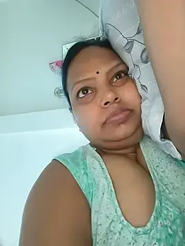 Deepika_padukoni44  live sex cam