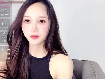 Aiyi909-  live sex cam