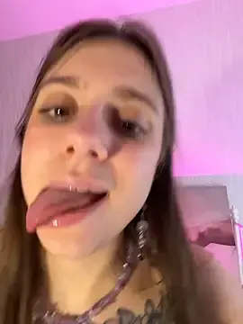 EileenElf  live sex cam
