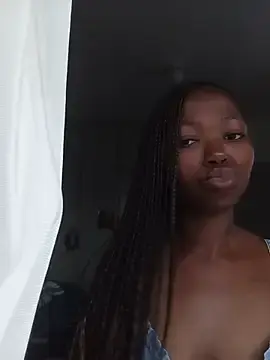 Nakeddoll  live sex cam