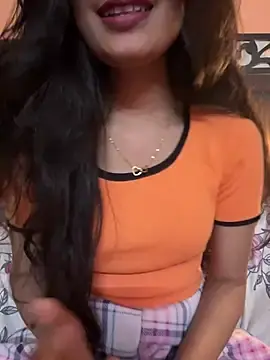 Rakhiii12  live sex cam