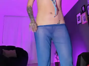 -Kennya  live sex cam