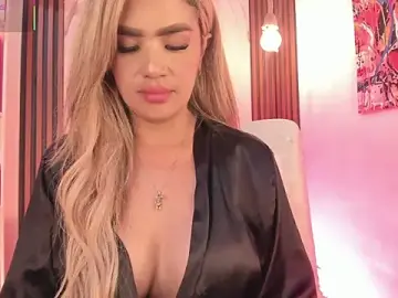 Agatha210  live sex cam