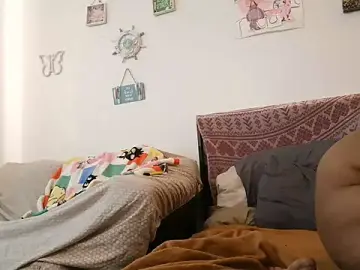 Almond_j24  live sex cam