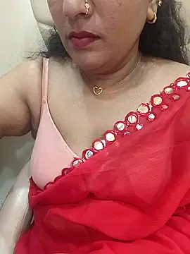 Aunty_Boy_143  live sex cam